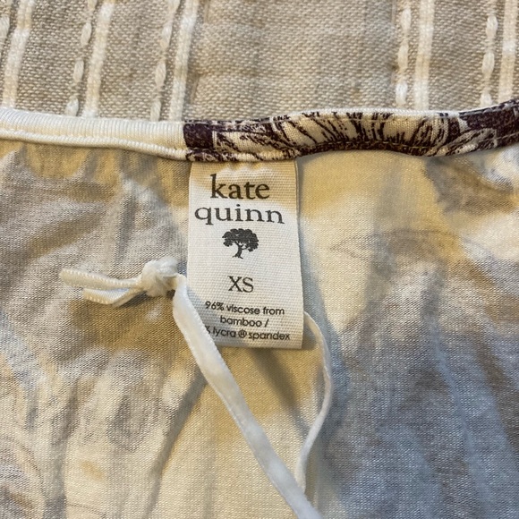 Kate Quinn sunflower dress - Picture 3 of 3